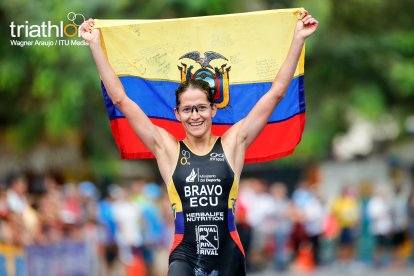 Elizabeth Bravo estaba en plena competencia cuando arrancó la cuarentena y no pudo volver desde Australia.