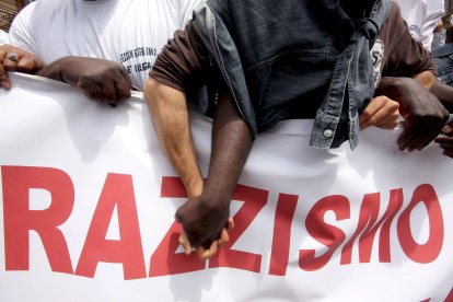 En muchas ocasiones, el micrroracismo pasa desapercibidos en nuestra vida diaria.