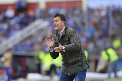 El entrenador Ismael Rescalvo está en Emelec desde la temporada 2019.

FESTEJA 40 WILLIAM CEVALLOS 

  . Quito  04 DE MAYO   del 2019 Agencia (ag - expreso ag extra) OLMEDO VS EMELEC