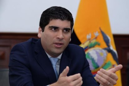 Sonnenholzner dice que no estará necesariamente como candidato, pero impulsará una alternativa electoral.