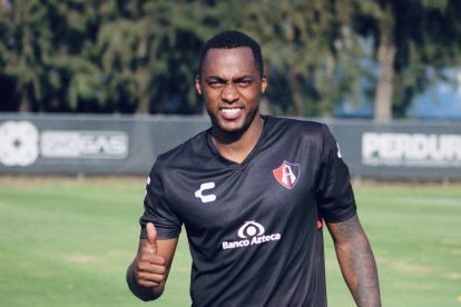 Renato Ibarra fue presentado oficialmente como nuevo jugador de Atlas.