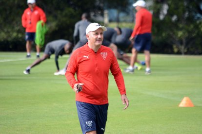 Pablo Repetto, entrenador de Liga de Quito, confesó que le hubiera gustado seguir contando con Antonio Valencia.