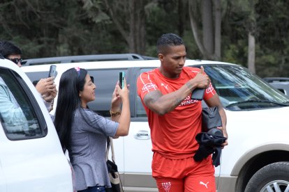 Antonio Valencia dejó Liga de Quito tras permanecer un poco más de un año con los albos.