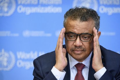 El director de la OMS anunció que el virus sigue acelerándose.