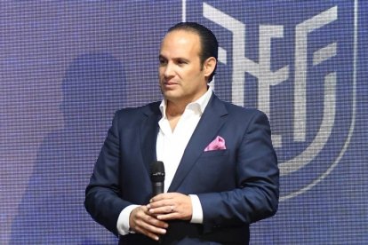 Francisco Egas es el presidente vigente de la Ecuafútbol y fue ratificado por Conmebol.