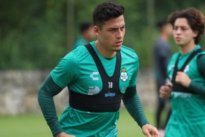 El jugador ecuatoriano Manuel Balda es el nuevo fichaje del Santos Laguna.