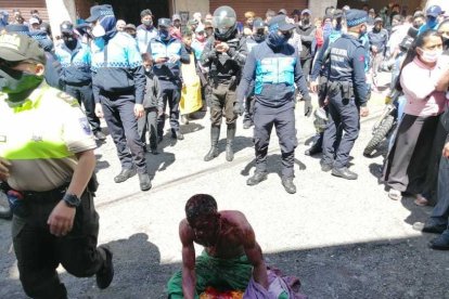 El sospechoso fue detenido en las calles Ambato y Tupac Yupanqui, en San Roque