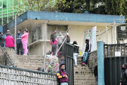 El cuerpo fue llevado a la morgue, donde le harán exámenes dactilares para identificarlo