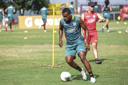 Ángelo Quiñónez, tuvo participación pocos minutos en tres partidos del 2020, dos en LigaPro y uno de Copa Libertadores.