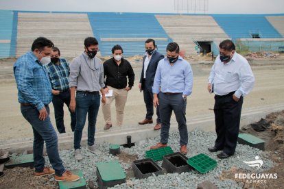 La visita del presidente de Fedeguayas, Roberto Ibánez al estadio Modelo Alberto Spencer.