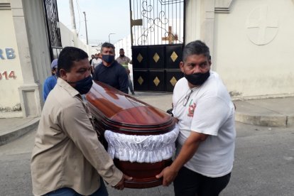 Kevin David Quimí Ayala murió en la vía Daule-Santa Lucía.