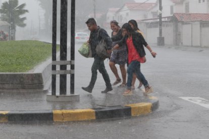  El Inamhi también informó que se espera se intensifiquen las lluvias en la Costa y que de a poco se reinicien en la Sierra y Amazonía. 