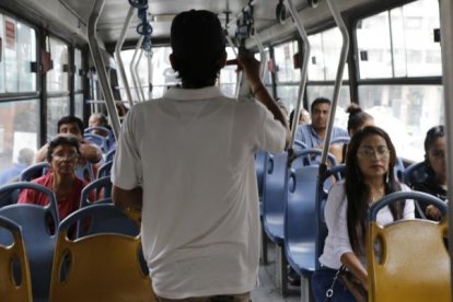 Víctimas de asalto en autobuses narran sus historias