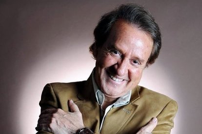 El actor recibió un cheque en blanco que no quiso llenar.