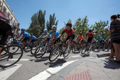 El ciclista ecuatoriano Richard Caparaz terminó en la sexta casilla de la tabla general, de la Vuelta a Burgos.