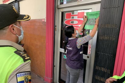 La Intendencia de Policía del Guayas lideró el operativo, destinado al control de de espacios públicos y centros de tolerancia.