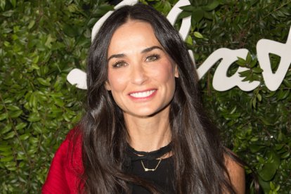  La artista calificó el hecho como una “traición devastadora”. 