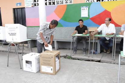  Imagen referencial. Elecciones de 2014 en Ecuador.  