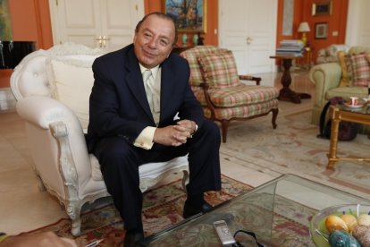  El CNE decidió extinguir a Adelante ecuatoriano adelante por no cumplir requisitos del Código de la Democracia. Los dirigentes del partido esperan la notificación escrita para tomar acciones. 