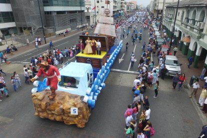  La agenda de eventos por las fiestas julianas incluye desfiles, ferias, pregones y festivales que tendrán un inicio anticipado este jueves 28 de junio con el evento “Guayaquil a toda Vela”. 