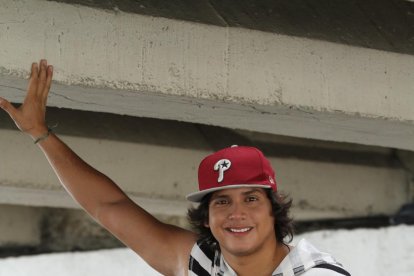  Su personaje en la serie lleva el nombre de Gregory.  