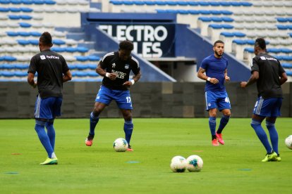 Emelec viene trabajando al mando del DT Ismael Rescalvo para el regreso a las canchas.