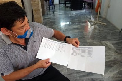 En total, a Johnny Heriberto de la Torre se le robaron 14.900 dólares.