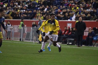 La Tricolor tendrá un cuerpo técnico que no pasa de los 2 millones de dólares por año.