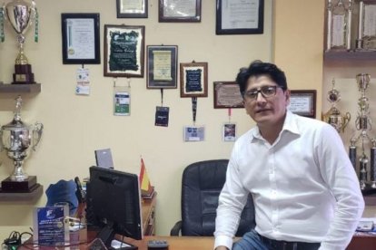 Carlos Galarza, es uno de los seis miembros del directorio de la FEF, que ha sido sancionado por la Conmebol.