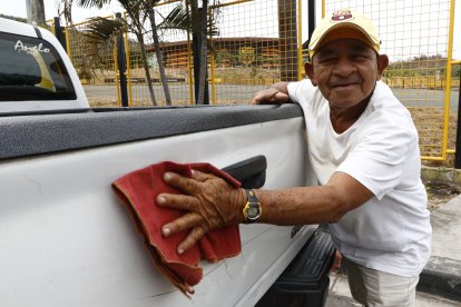 67 años de vida tiene. Quiere estar en Barcelona hasta el último día de su vida.