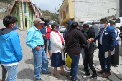 El menor fue llevado ante las autoridades para el procedimiento de ley.