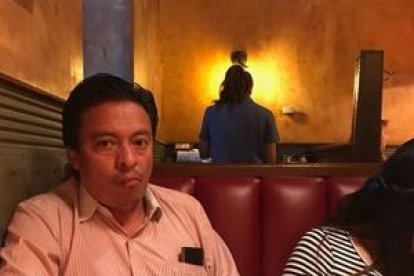 Desde una habitación del hospital cuenta cómo lucha por vivir a diario.