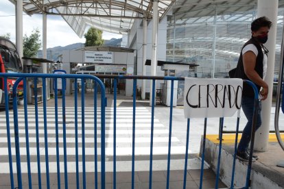 A pesar de la libre circulación, las terminales de Quito permanecen cerradas.