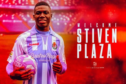 El delantero Steven Plaza jugará dos temporadas en Turquía.