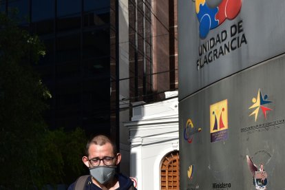 David Revelo espera en la Unidad Flagrancias para rendir su versión.

11 de agosto 2020
KARINA DEFAS 
Agencia (ag-expreso ag-extra ag-quito)