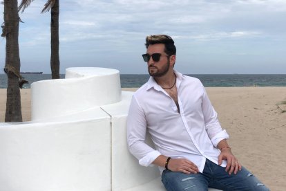 Parra continuará trabajando en la música a pesar de la compleja situación que vive la industria.