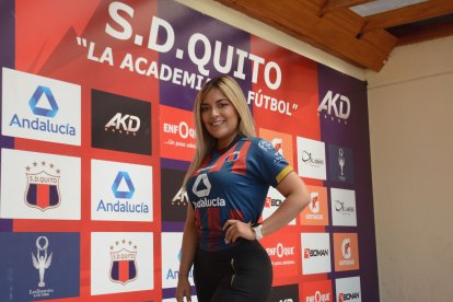 Samantha Yépez lleva ocho meses como presidenta del Deportivo Quito, equipo del que es hincha desde la cuna.