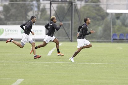 Pellerano, Sánchez y Torres serán titulares hoy en los rayados, que quieren adueñarse del liderato de la LigaPro.