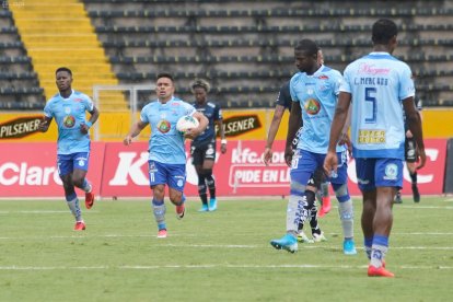 El Macará reaccionó en el segundo tiempo y se llevó un punto del campo del Independiente del Valle.