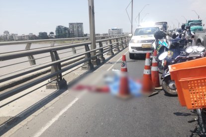 El cuerpo quedó prácticamente a unos diez metros de distancia de la cabeza