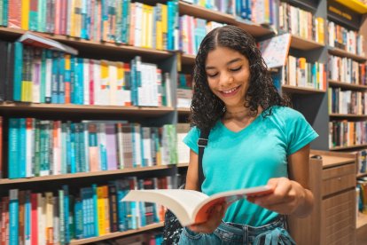 No se debe privar a los estudiantes del texto impreso, según las educadoras.