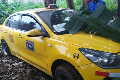 Hugo Farías, de 44 años, fue hallado muerto dentro del taxi en el que laboraba.