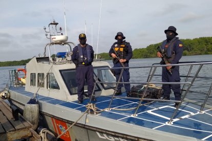 El operativo se ejecutó en el Golfo de Guayaquil, a la altura de la boya 72.