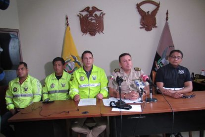 La Policía informó que al sospechoso lo agarraron escondido en una finca de El Triunfo.