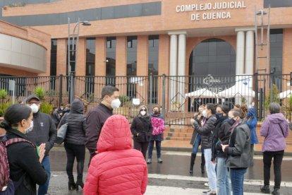 En el Complejo Judicial de Cuenca se dictó 30 días de prisión para el sospechoso.
