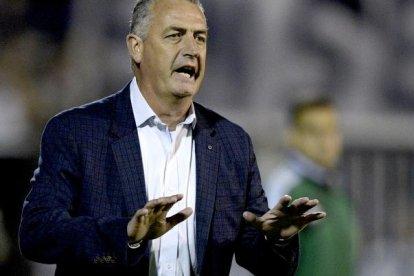 El argentino Gustavo Alfaro estaría cerca de convertirse en el entrenador de la selección absoluta de Ecuador.