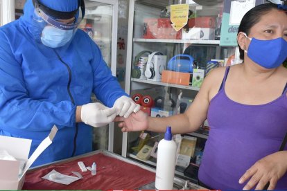 Se realizan las pruebas rápidas en los comercios del cantón.
