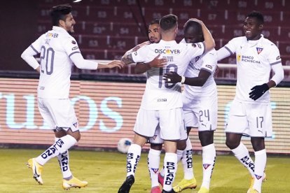 Los albos abren el telón den Copa Libertadores para los elencos ecuatorianos.