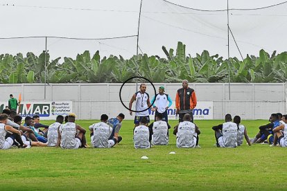 Humberto Pizarro subió al equipo a Primera A, pero su campaña fue baja en el torneo 2020.