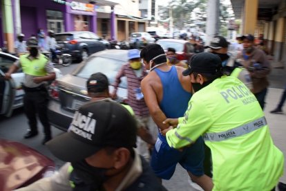 Después de la audiencia, al sospechoso lo trasladaron al Centro de Rehabilitación de Guayaquil